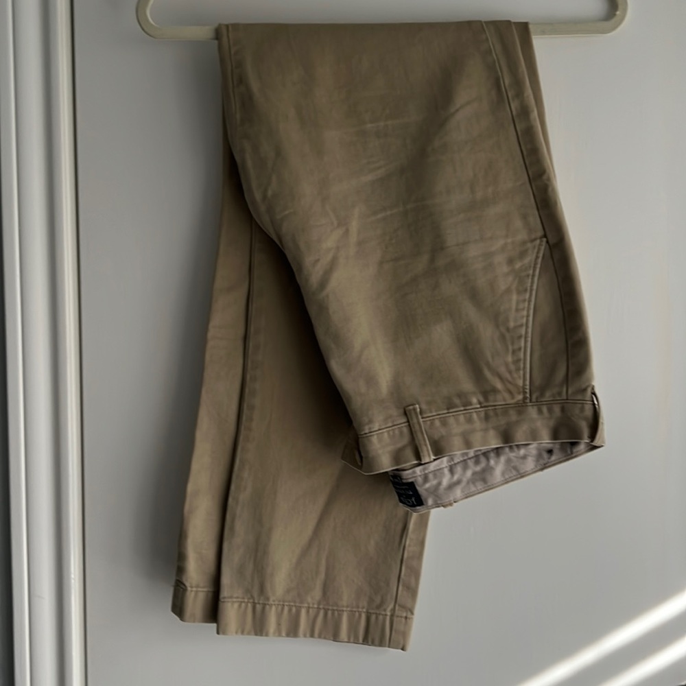 JCrew the Sutton 33x32 pants